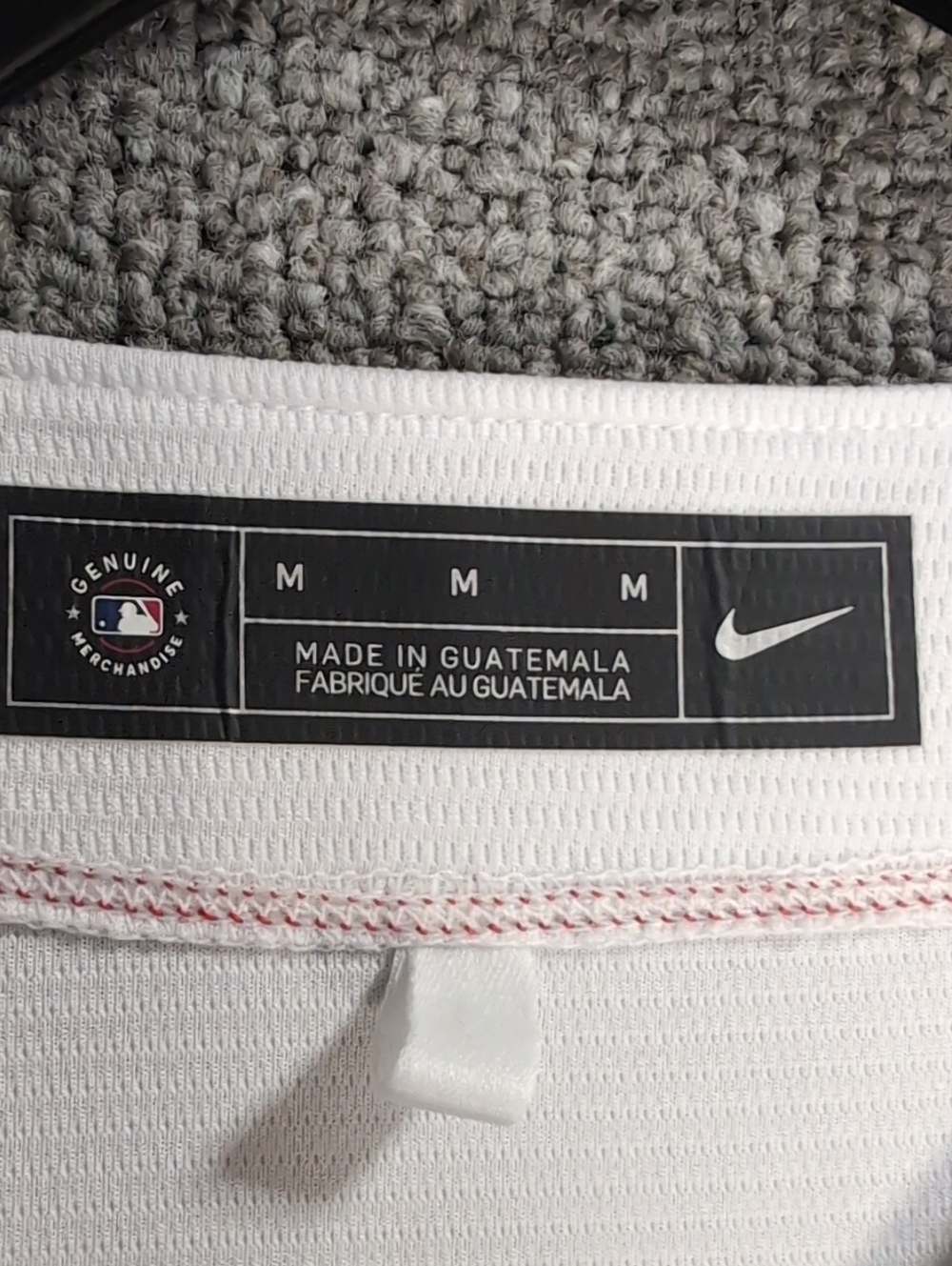 Nike Cincinnati Reds Mike Moustakas #9 MLB Stitched Baseball Jersey Medium White - Picture 3 of 12